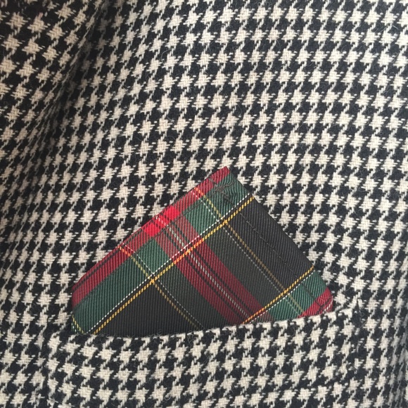 Boy's Houndstooth Festive Blazer Size 8 - Picture 2 of 3